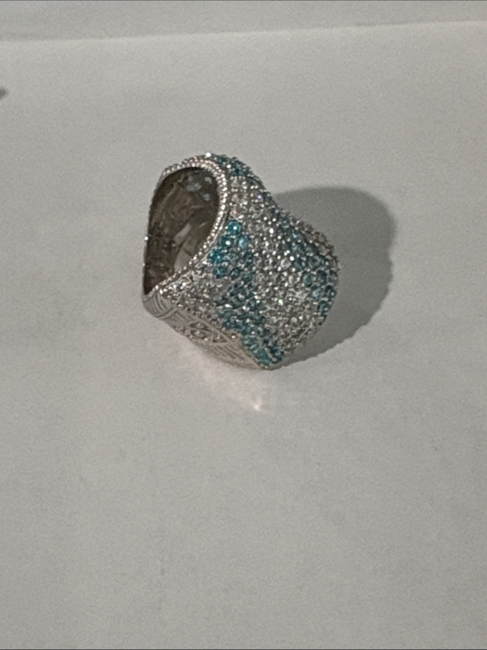 Judith Ripka statement ring size 6. - Picture 2 of 5